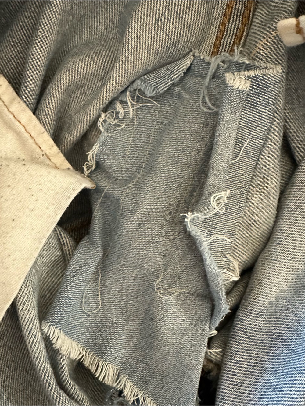Vintage 501 Levi’s - Picture 10 of 16